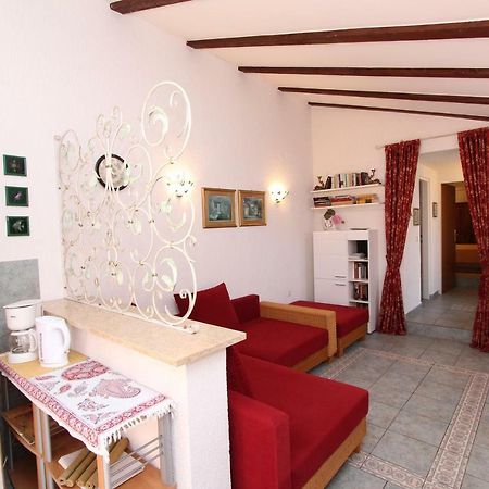 Apartments Villa Lucu 로비니 외부 사진